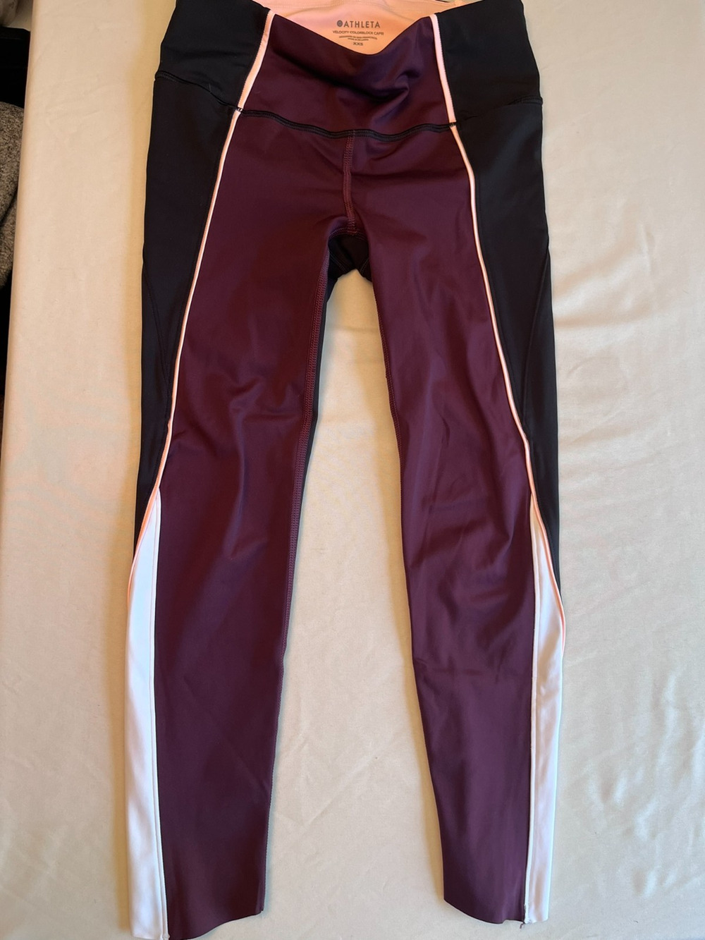 Athleta Women's Burgundy Velocity Colorblock Capri Leggings XXS Activewear Yoga